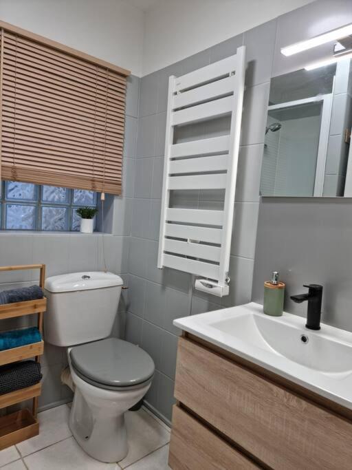 Maisonnette Design Le Cosy - Amazon Prime - A 3Mn A Pied Du Marche - Non Climatise - Surgeres Exterior photo